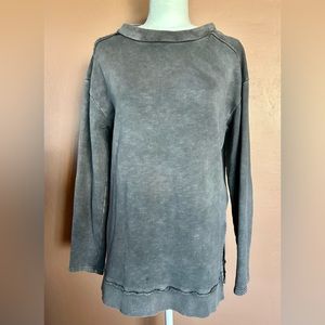Pilcrc (Anthropologie). Washed Gray color. Oversized S.